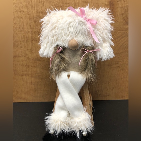 Shaggy Dog Gnome 4 Seasons Spring Summer Fall Winter Ribbon Bows Pearls Gift - Picture 14 of 14